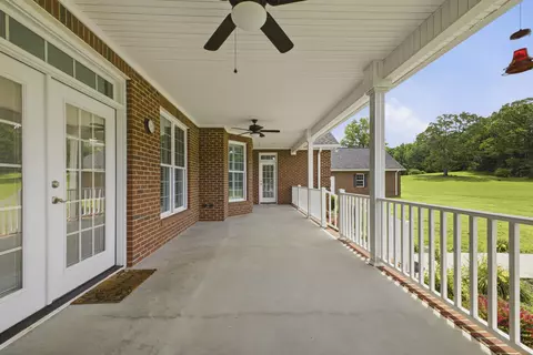 Exterior - 710 Farmbrook Dr, Rocky Face, GA 30740 photo 2 of 4