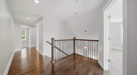 Entry Way - 1882 Crabtree Rd, Hixson, TN 37343 photo 5 of 5