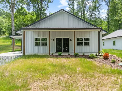 743 Lead Mine Valley Rd SW, Cleveland, TN 37311