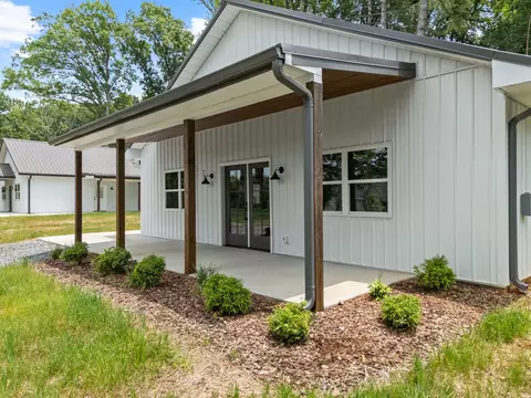 759 Lead Mine Valley Rd SW, Cleveland, TN 37311