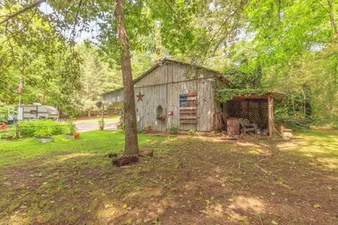 Exterior - 9527 E Brainerd Rd, Chattanooga, TN 37421 photo 8 of 17