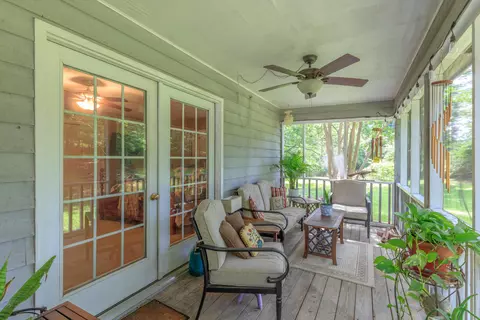 Exterior - 9527 E Brainerd Rd, Chattanooga, TN 37421 photo 15 of 17