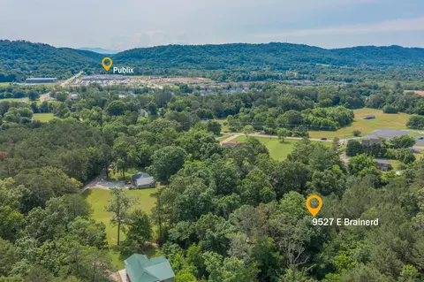 View/Area - 9527 E Brainerd Rd, Chattanooga, TN 37421 photo 12 of 13