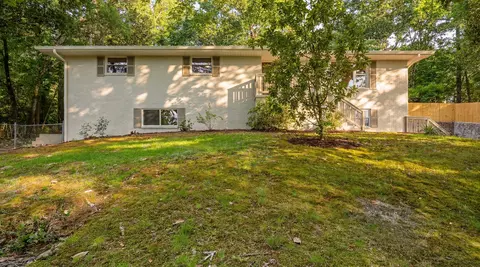 1206 Clermont Dr, Chattanooga, TN 37415