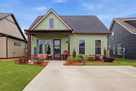 105 Idle Place Cir, Rossville, GA 30741