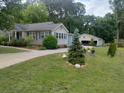 106 Todd Ave, Dalton, GA 30721