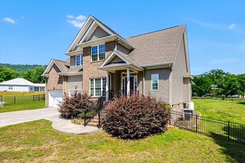 629 Godsey Ln, Chattanooga, TN 37415