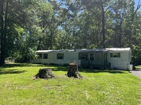 362 Cullen Savage Rd, Palmer, TN 37365
