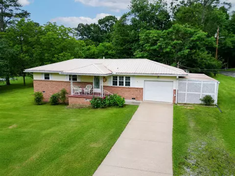 89 N Pine St, Trenton, GA 30752