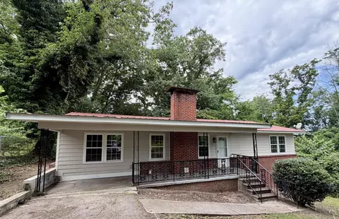54 Summit Dr, Ringgold, GA 30736