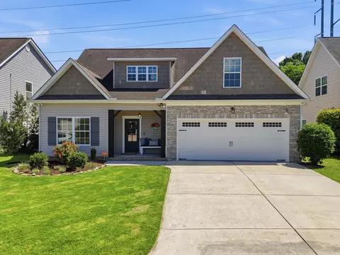 2530 Waterhaven Dr, Chattanooga, TN 37406