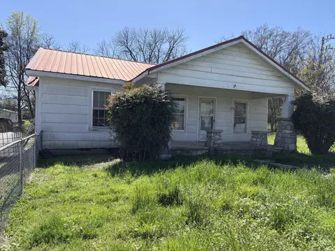 1110 Glentana St, Rossville, GA 30741