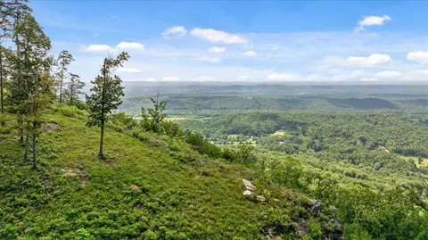 1134 Ransom Point Rd #( 147), Signal Mountain, TN 37377