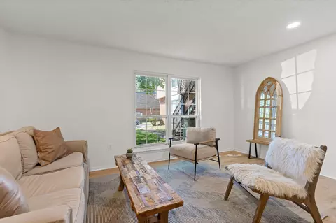 900 Mountain Creek Rd # 247, Chattanooga, TN 37405