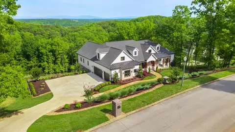 2214 Horizons View Dr, Ooltewah, TN 37363