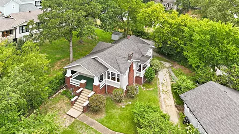 1317 Russell St, Chattanooga, TN 37405