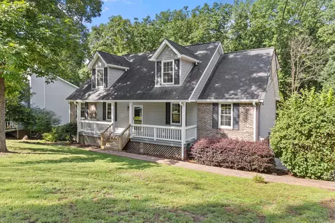 1808 Hidden Harbor Rd, Hixson, TN 37343