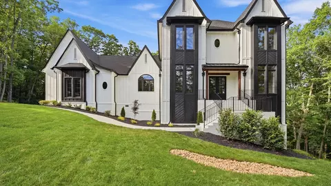 7185 Cypress Point Pl, Ooltewah, TN 37363