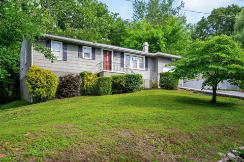 3727 Morton Dr, Chattanooga, TN 37415