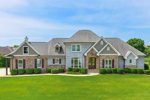 218 Scrapeshin Trl, Ringgold, GA 30736