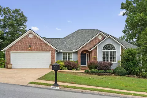8615 Georgetown Trace Ln, Chattanooga, TN 37421