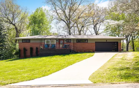 4819 Montcrest Dr, Chattanooga, TN 37416