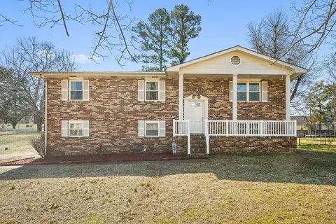 182 Mitchell Ln, Rossville, GA 30741