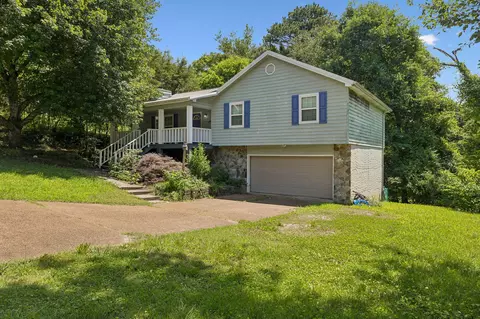 37 Pamela Ln, Ringgold, GA 30736