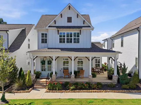 1530 Little Sorrel Rd, Hixson, TN 37343