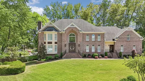 1706 Habersham Way, Dalton, GA 30720