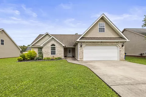 479 Sweet Birch Dr, Rossville, GA 30741