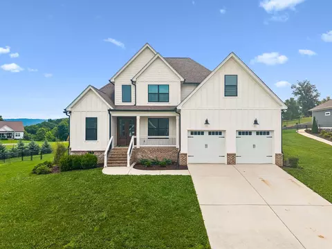 9215 Sir Charles Ct, Harrison, TN 37341