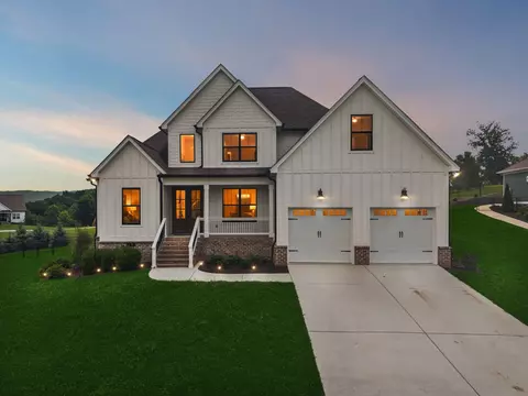 9215 Sir Charles Ct, Harrison, TN 37341