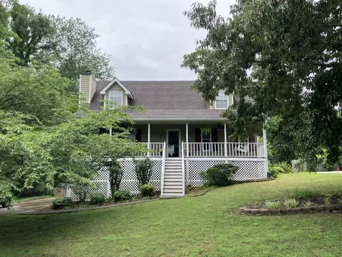 8735 Brookhill Dr, Hixson, TN 37343
