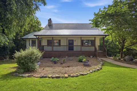 37 N Brent Dr, Ringgold, GA 30736