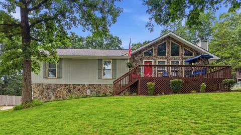 7048 Pinebrook Dr, Harrison, TN 37341