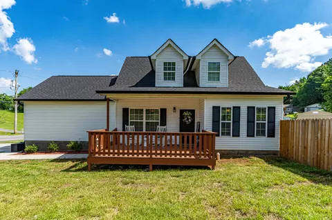 1329 Greenwood Rd, Chattanooga, TN 37411