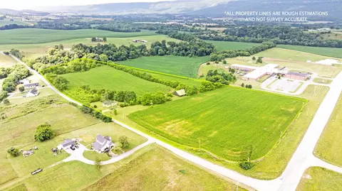 14329 Lower East Valley Rd, Pikeville, TN 37367