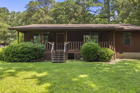 237 Henry Cir, Lafayette, GA 30728