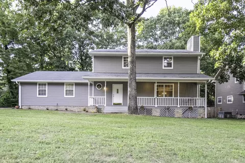 6817 Ridge Creek Dr, Ooltewah, TN 37363
