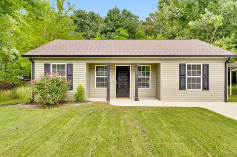 105 Biscayne Blvd, Rossville, GA 30741