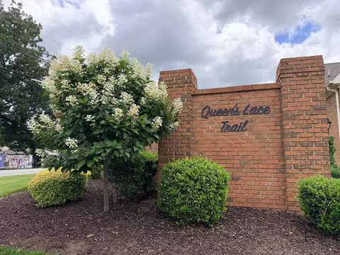 2400 Queens Lace Trl, Chattanooga, TN 37421