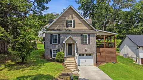 323 Pine Ridge Rd, Chattanooga, TN 37405