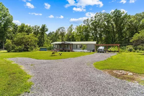 1637 Flat Branch Rd, Tunnel Hill, GA 30755