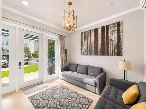 3051 Saint Elmo Ave, Chattanooga, TN 37408