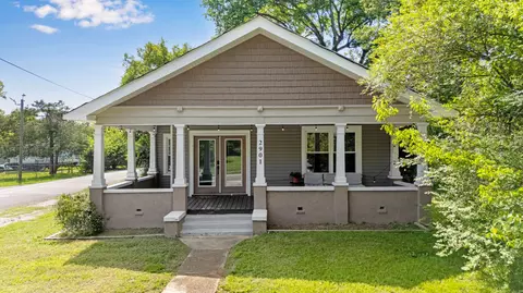 2901 N Chamberlain Ave, Chattanooga, TN 37406
