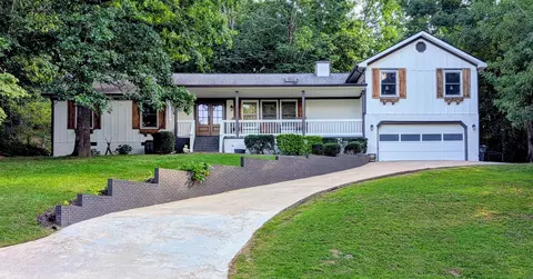 9302 Rockshire Ln, Chattanooga, TN 37421