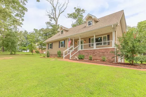 149 Dana Ln, Chickamauga, GA 30707