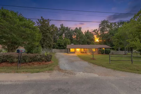 160 Pine Brook Dr, Rocky Face, GA 30740