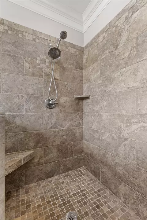 Bath - 9875 Fieldcrest Dr, Apison, TN 37302 photo 4 of 11